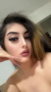 ❤️ de HrdAnal00  2 Imagens