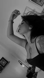 I love the black filter od EmmyEvans1  6 snímek