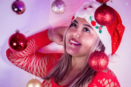 GraceJansenn merry christmas🎄❄️ টি ছবি