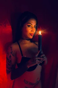 Cherry_jenklins87のMy Favorite Darknessの枚の写真