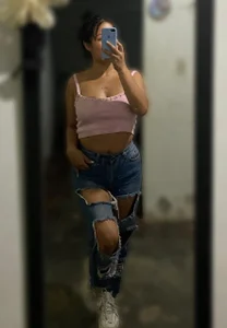 miaking12 MIA. টি ছবি