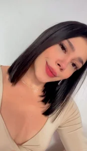 Rebeca_watson_ Public Foto