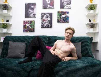 _tokyo_ghoul: Public ( фото)