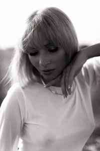 ThalinaFlame sunny day Billede