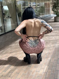 aprildreams19Tattoos Under Fishnets图片 2
