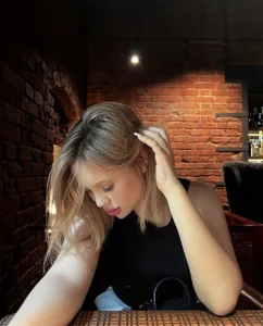 BootyTrisha The story of my hair Foto 9