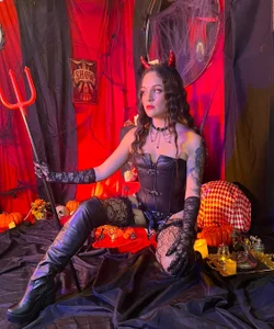 LizethVerda Halloween🎃 Pic 2