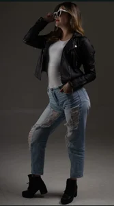 Chanelll_Taylorr_ kullanıcısının Rocker style with somewhat subtle and sophisticated leather jacket albümü -  6 fotoğraf