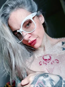 Public de Vanplive  2 Imagens