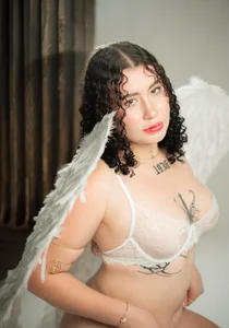 Your little guardian angel 🕸🕊 de Danee_19_  4 Imagens