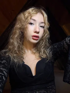 SunnivaeeDark mystery👀图片 5