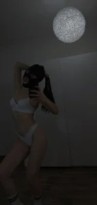 Cleo_LaylaBF Public Pic 2