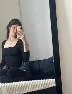 Sarah-diiaz Public Bilde