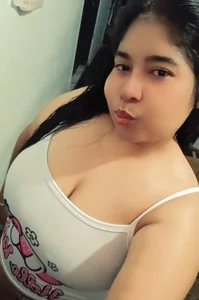 hey de Adri_Naugthy  3 Imagens