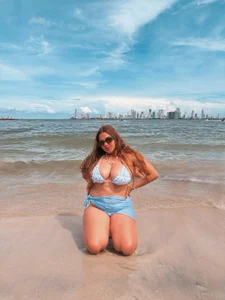 Colibri_xxx 🏖️☀️ Foto 3