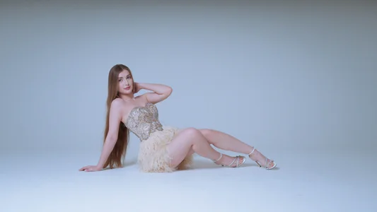 LureOfEva kullanıcısının Your Christmas girlfriend albümü -  fotoğraf