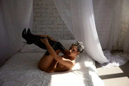 StunnigArt hot sexy artistic Foto 2