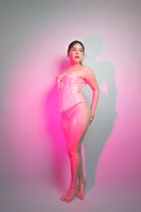 CarolinaSaez 💋🥺 টি ছবি