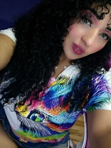 Sofiacowperx She's a Rainbow 🌈 Pic 2