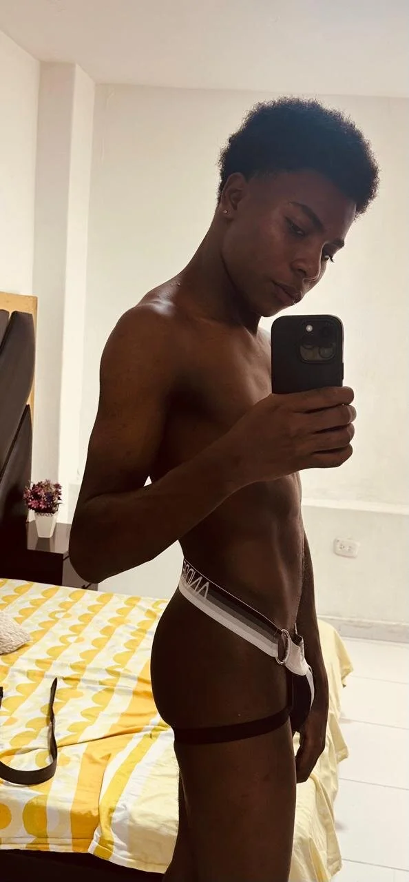 NoahJhonson69 Poză populară 9243