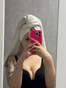 KateDolphin Interesting stories Immagine  3