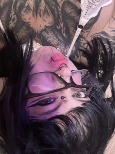 AryRousse 😶‍🌫️🤍 Poză