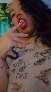 KittyKayla: Public ( 2 фото)