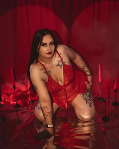 Scaarlett_prince San Valentine  5টি ছবি