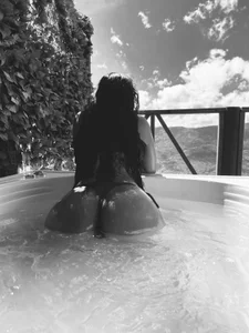 katia_Gray2 katia 🍀 Pic 3