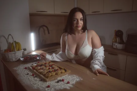 TemptingLuna_ After Hours Recipe Poză 8