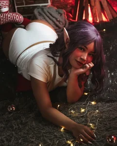 bonnie_moon Christmas 2023 Pic