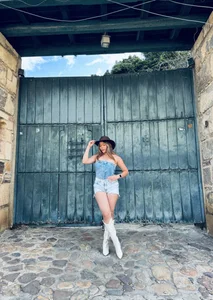 Condes_carmen 🤠 Immagine  4