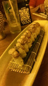 ariiablake_ enjoying a good meal Pic