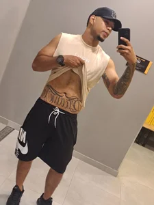 AngelMalone Gym Pic 2