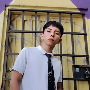 Hyunjin_Son Public Immagine  4