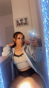 Charl_XOXO Public Gambar 5