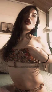 Public de lilith_serpe_tp  2 Imagens