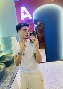 Alex_jeins_at Alex😮‍💨 Foto 9