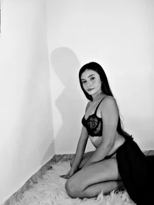 Valeryfox08 Black and white 🖤💟 Foto 2