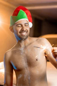 magnus_serket merry christmas 🎅  2টি ছবি