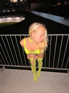 zenyra_xxPublic Bild 4