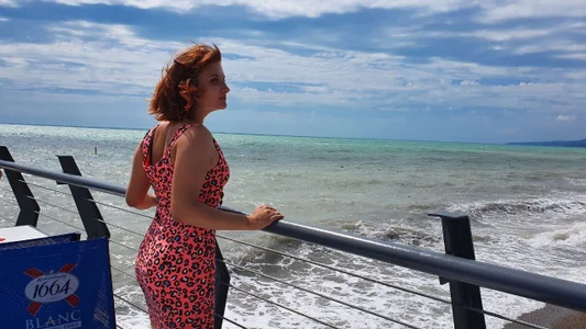 Miss_Elsa_ Public Hình 3