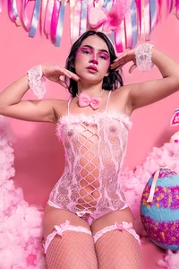 Arii_moon 🐇 I jumped into your bed Pic 4