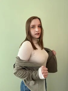 AraSuits Public slika 3