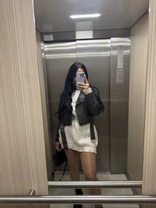 Amore Selfie 😋 od Kaylynn  4 snímek