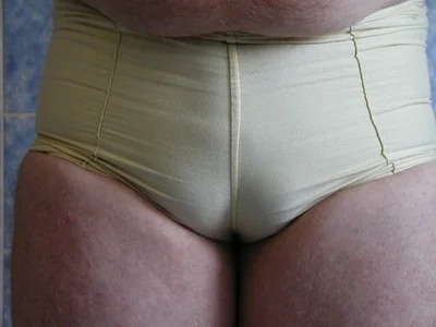 Turnhöschen und Hotpants de Turnhoeschen_1  9 photos