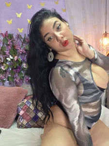 rosebigboobs 🍓😈You fill me with seduction and lust🍓😈 Foto