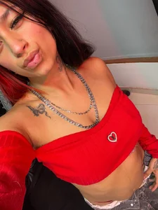 Roxxan-Sanchez Public Pic 4