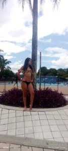 brittany_20 Public Hình