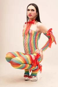 Celestial_Queen_ kullanıcısının Gentle looks with a sinful touch ✨ albümü -  3 fotoğraf